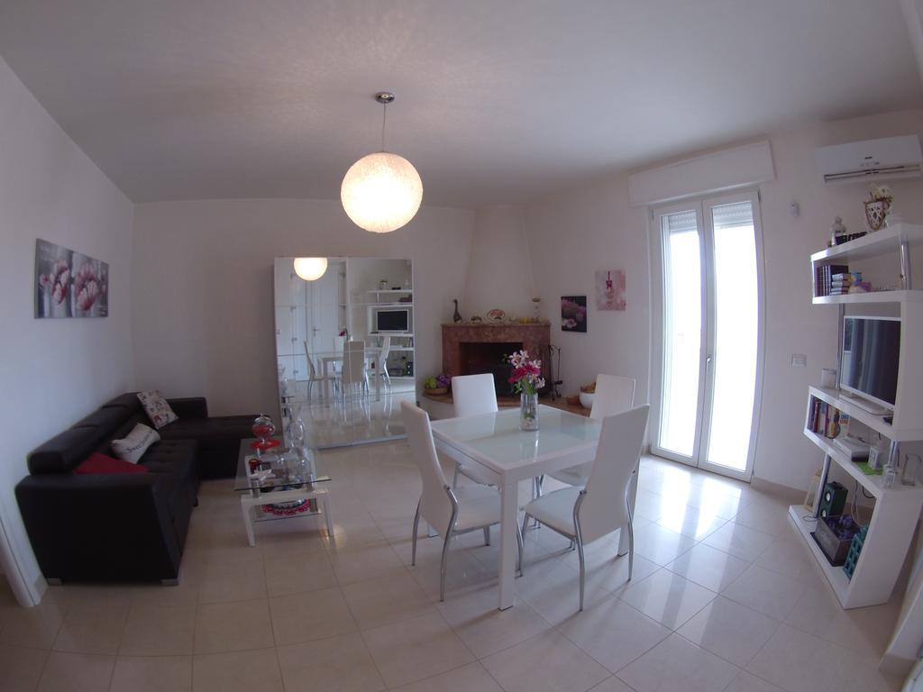 Villa Buenavista Torre Santa Sabina Eksteriør bilde